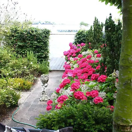 Boterton Bed and breakfast 3*